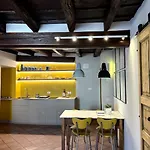 Lägenhet Portallegra Charme&relax Bergamo